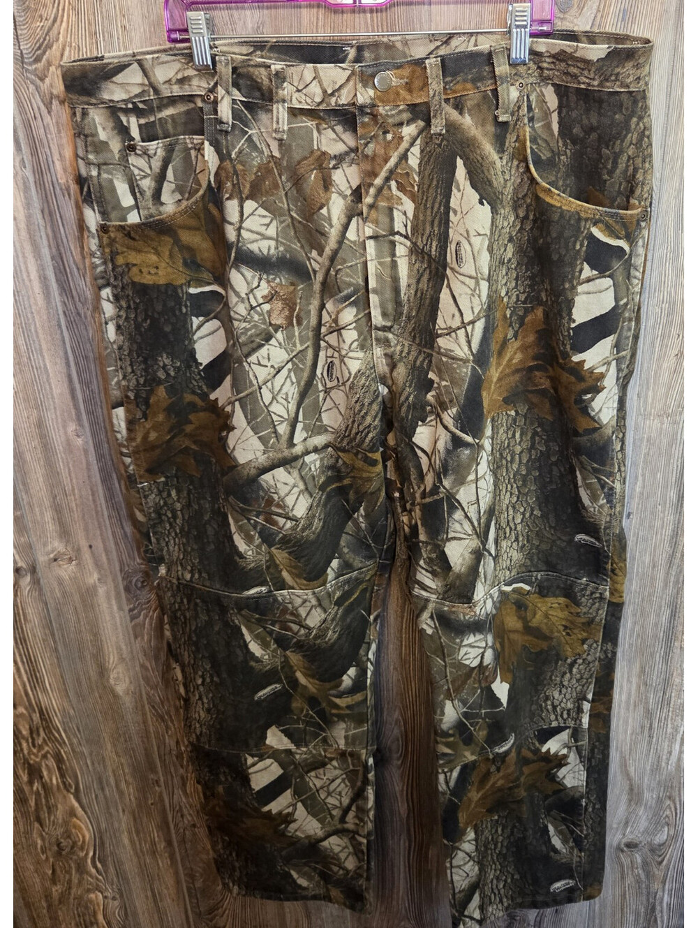 Wrangler Double Knee "Real Tree Hardwoods" VTG Camo Hunting Pants {Size 44x32}